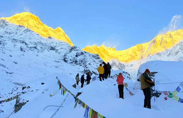Short Annapurna Base Camp Trek from Pokhara